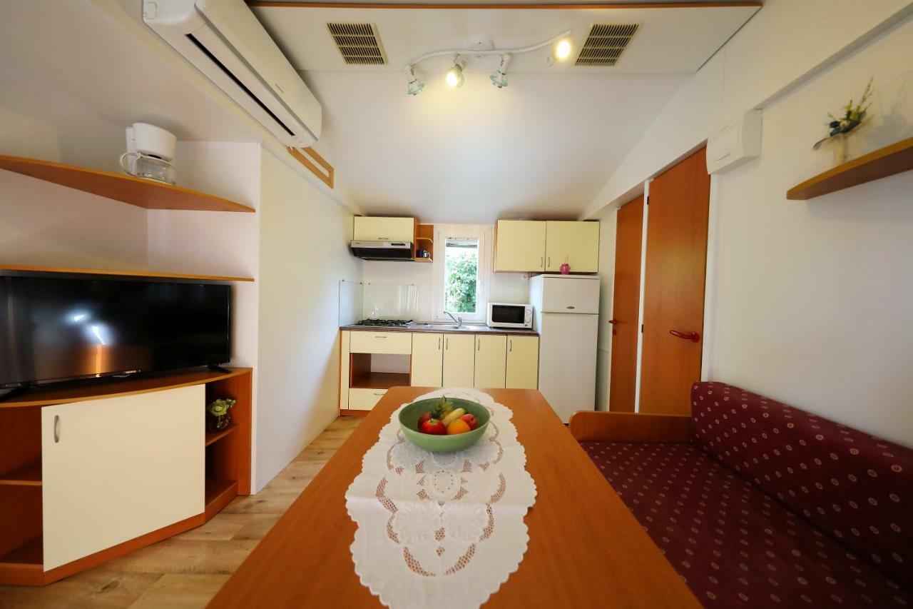 Mobile Grbe Holiday home Nin