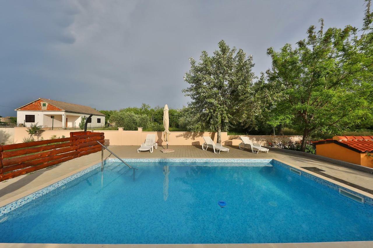 Mobile Grbe Holiday home Nin