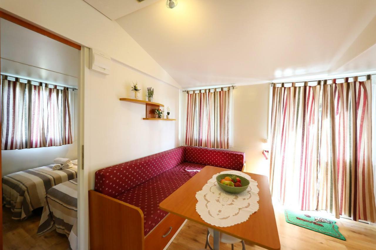 Mobile Grbe Holiday home Nin